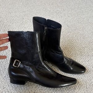COLE HAAN ANKLE BOOTS